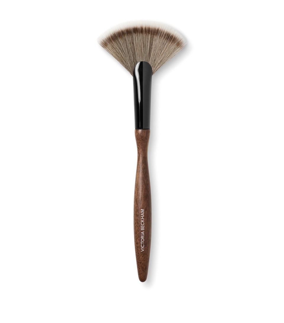 Vegan-Friendly Domed Makeup Brush for Liquid and Powder