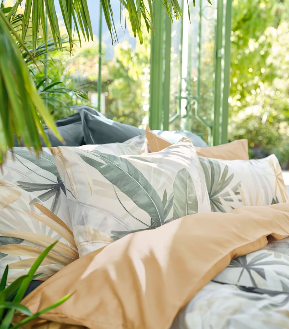 Schlossberg all-over print palm leaf super king duvet cover (British brand)