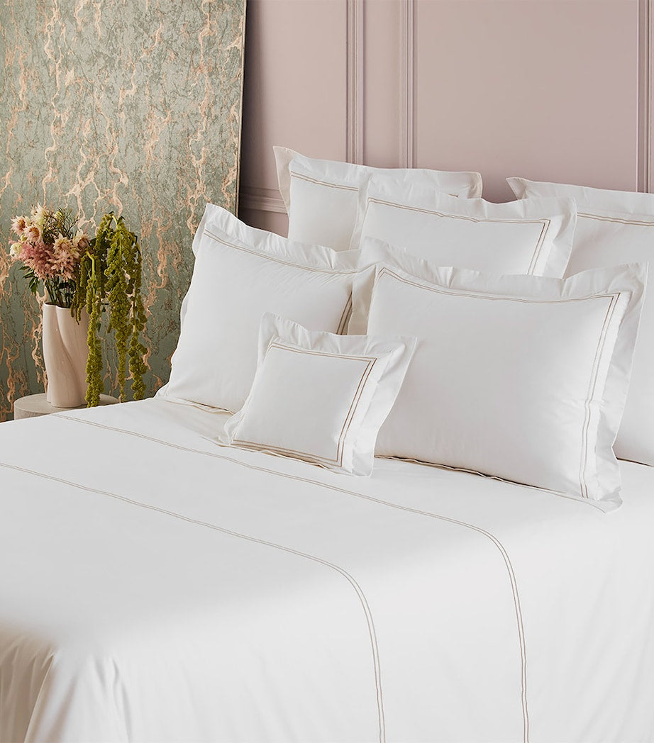 Yves Delorme double duvet cover 200cm x 200cm (British brand)