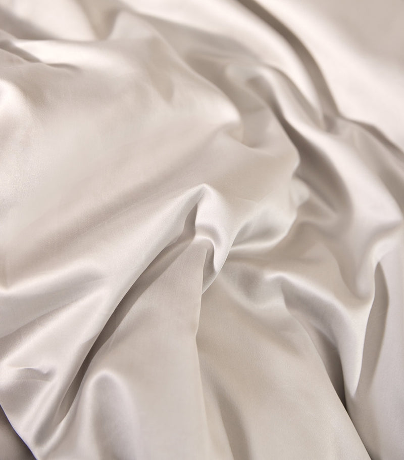 Harrods of London king flat sheet with sateen finish, 275x275cm, UK version