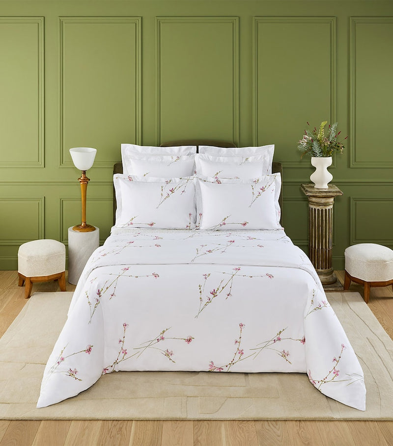 Yves Delorme Gaura Double flat sheet 240cm x 295cm (British brand)