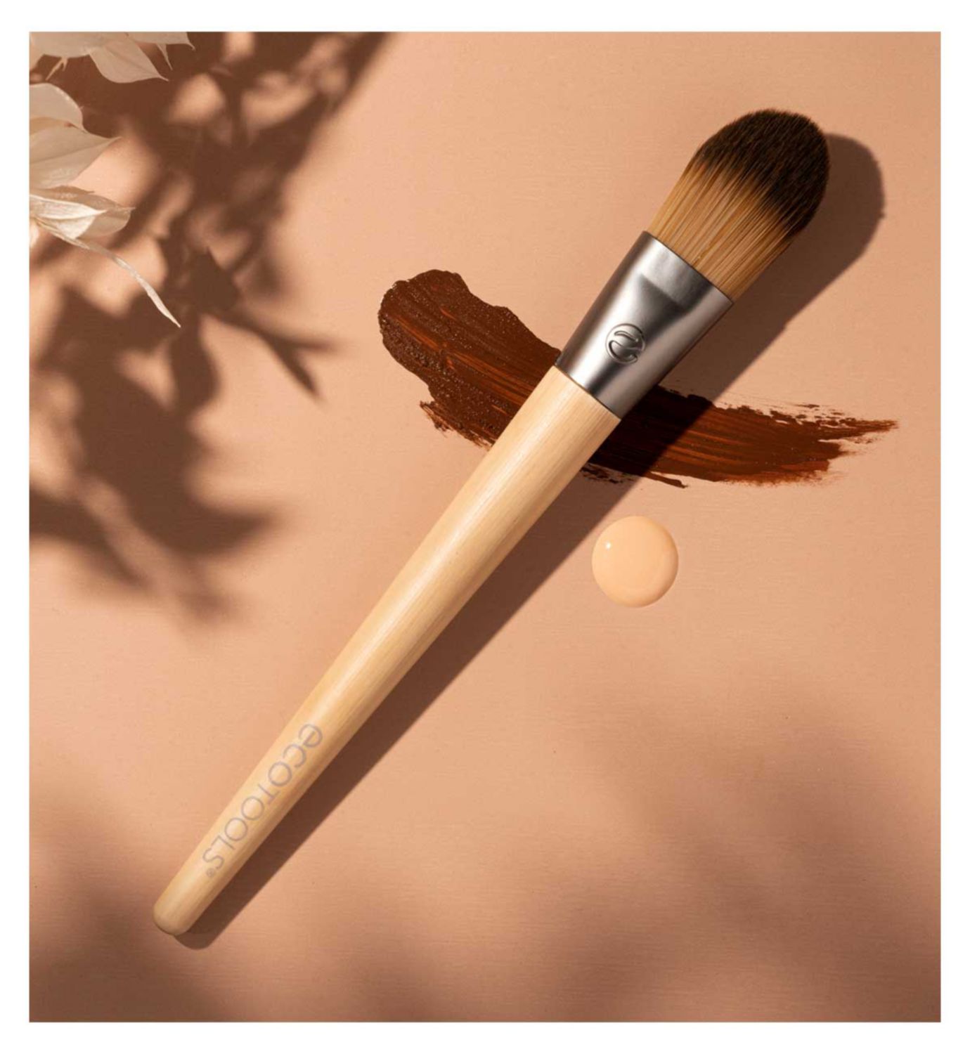 EcoTools Bamboo Foundation Makeup Brush synthetic bristles - British product