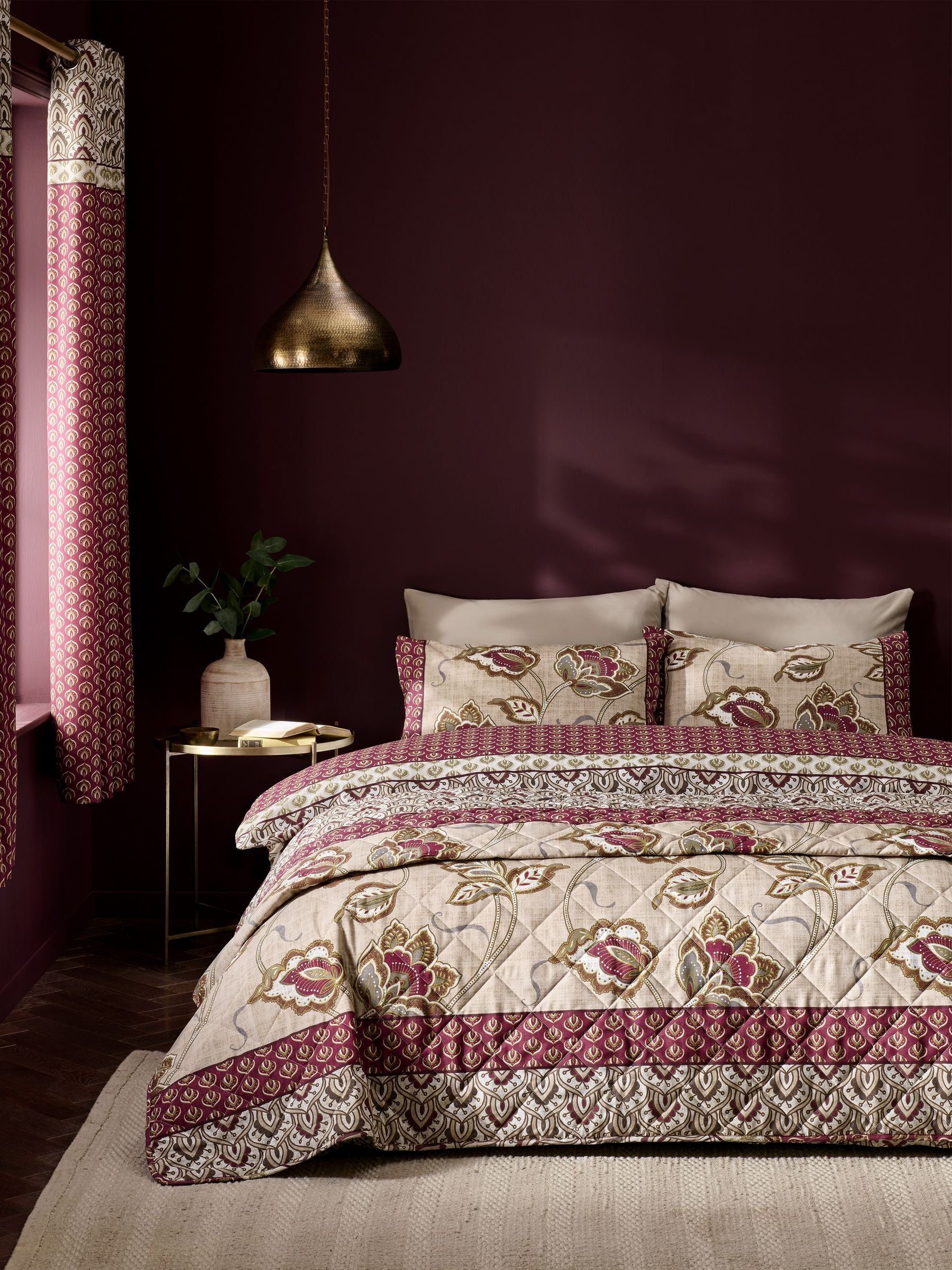 Catherine Lansfield Red Kashmir duvet cover and pillowcase set - British product