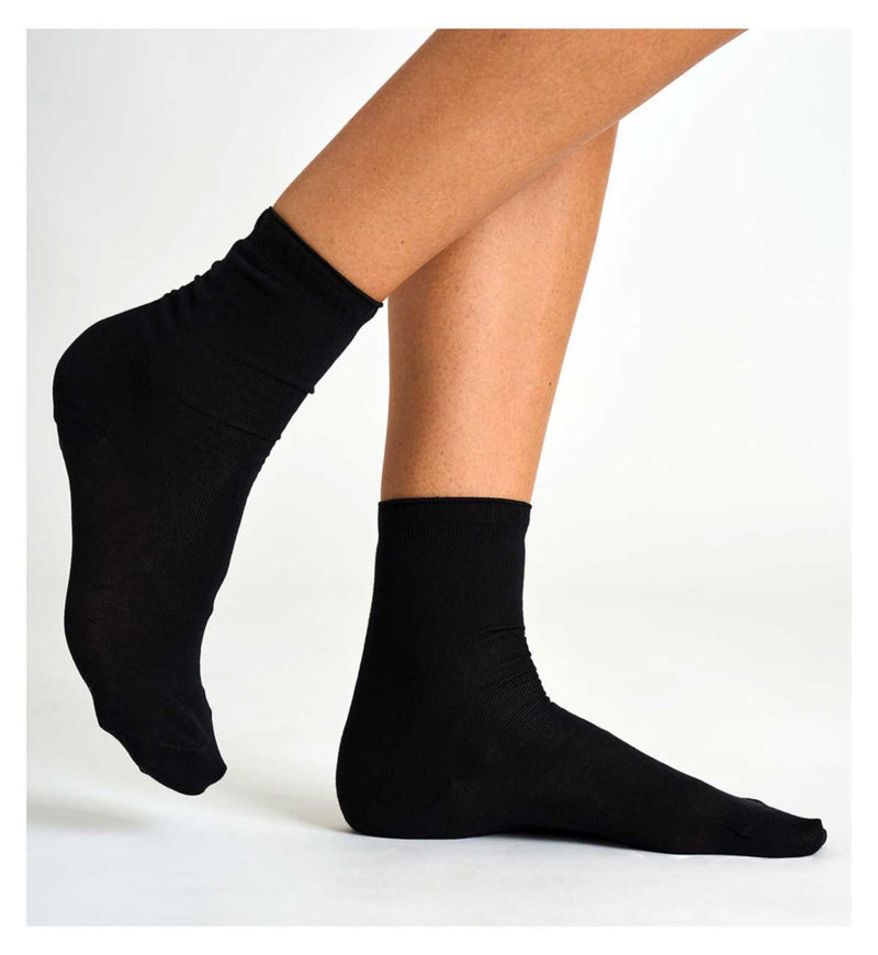 Boots ultralight cotton ankle socks black 2 pair pack - British product