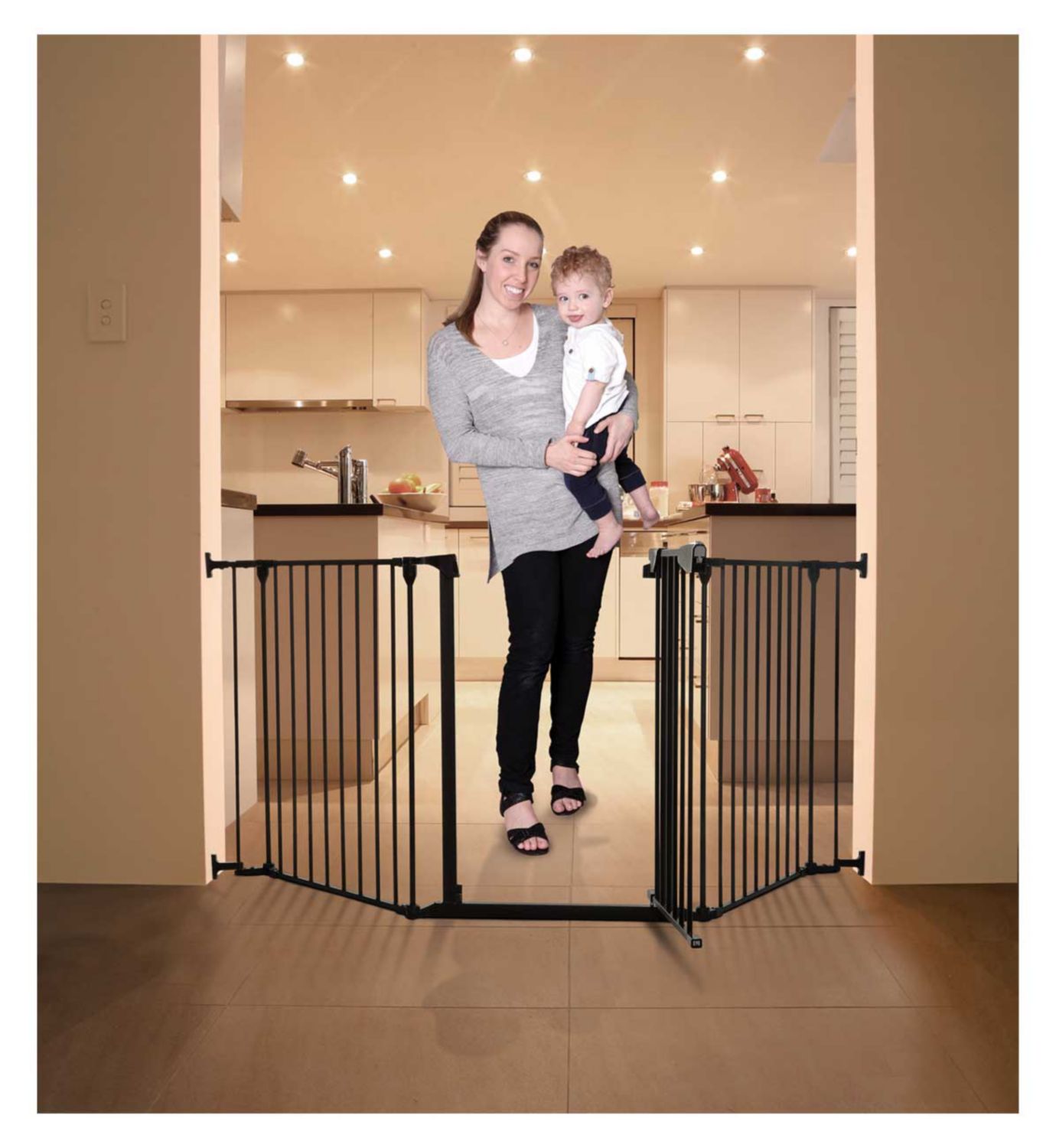 DreamBaby metal safety gate black - British product