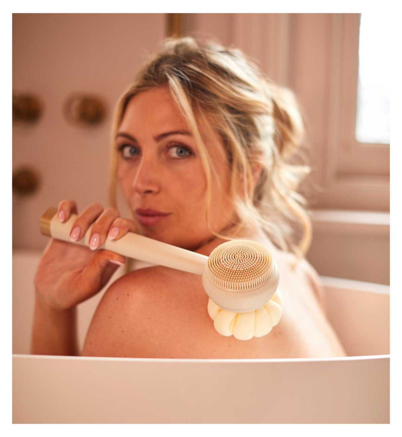 Love My Skin Luxury Sonic Body Brush, UK version