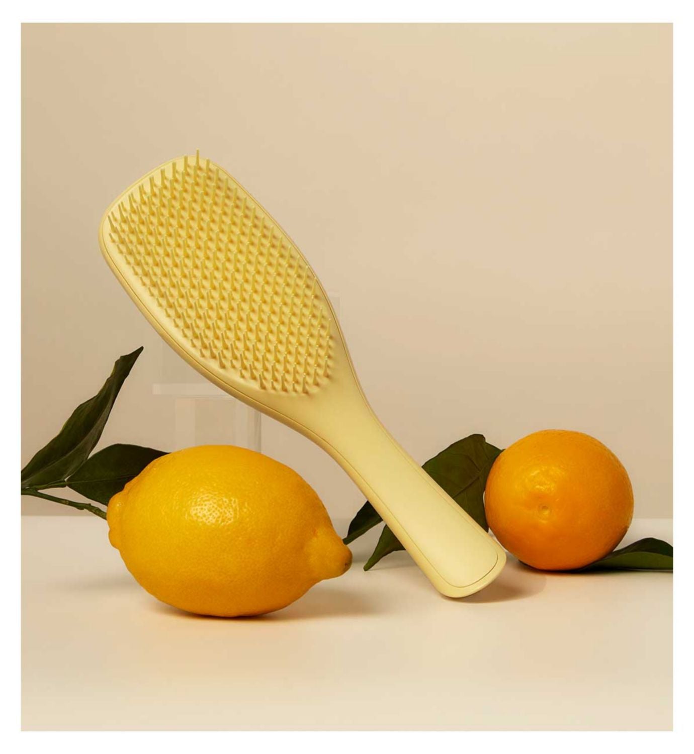 Tangle Teezer detangler brush curly to coily pastel lemon (British brand)