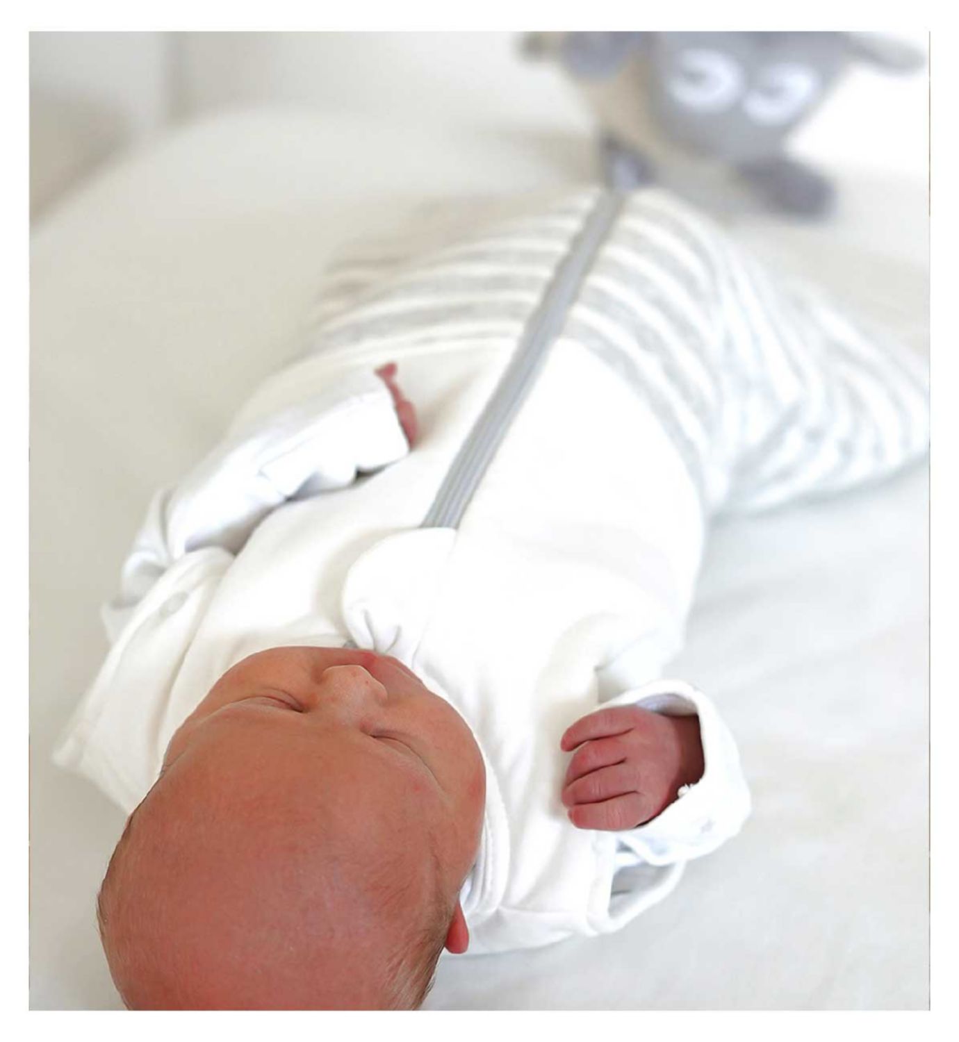 Sweet Dreamers Baby Sleeping Bag White Grey Stripes 2.5 tog (British brand)