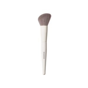 Morphe M241 Angled Powder Bronzer Brush, imported from the UK