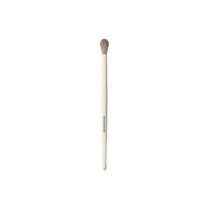 Morphe M333 Large Rounded Blender Eyeshadow Brush, imported from the UK