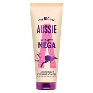 Aussie Mighty Mega conditioner white strawberry 275ml - British product