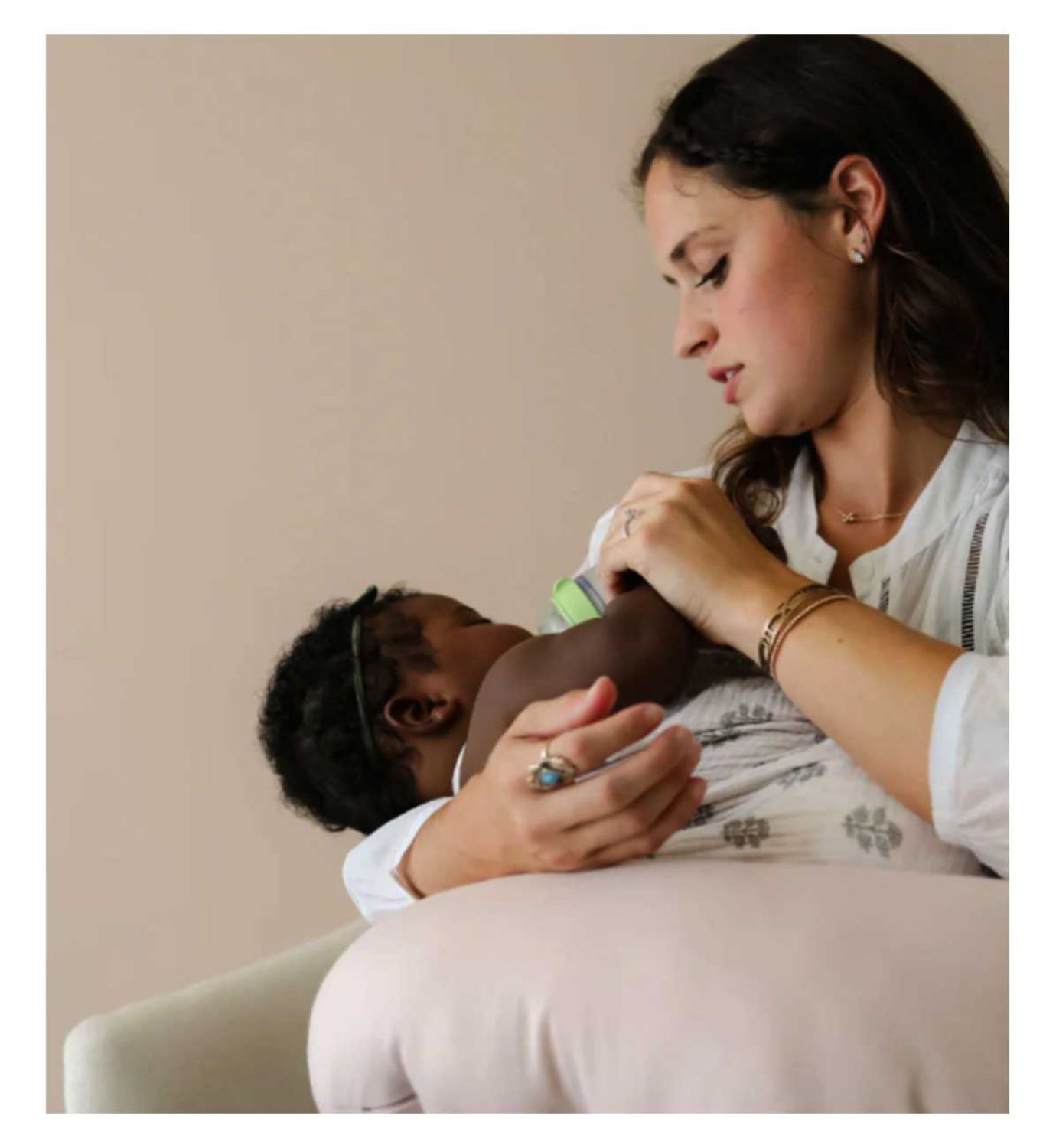 Tutti Bambini Feeding Support Pillow Petal (British brand)