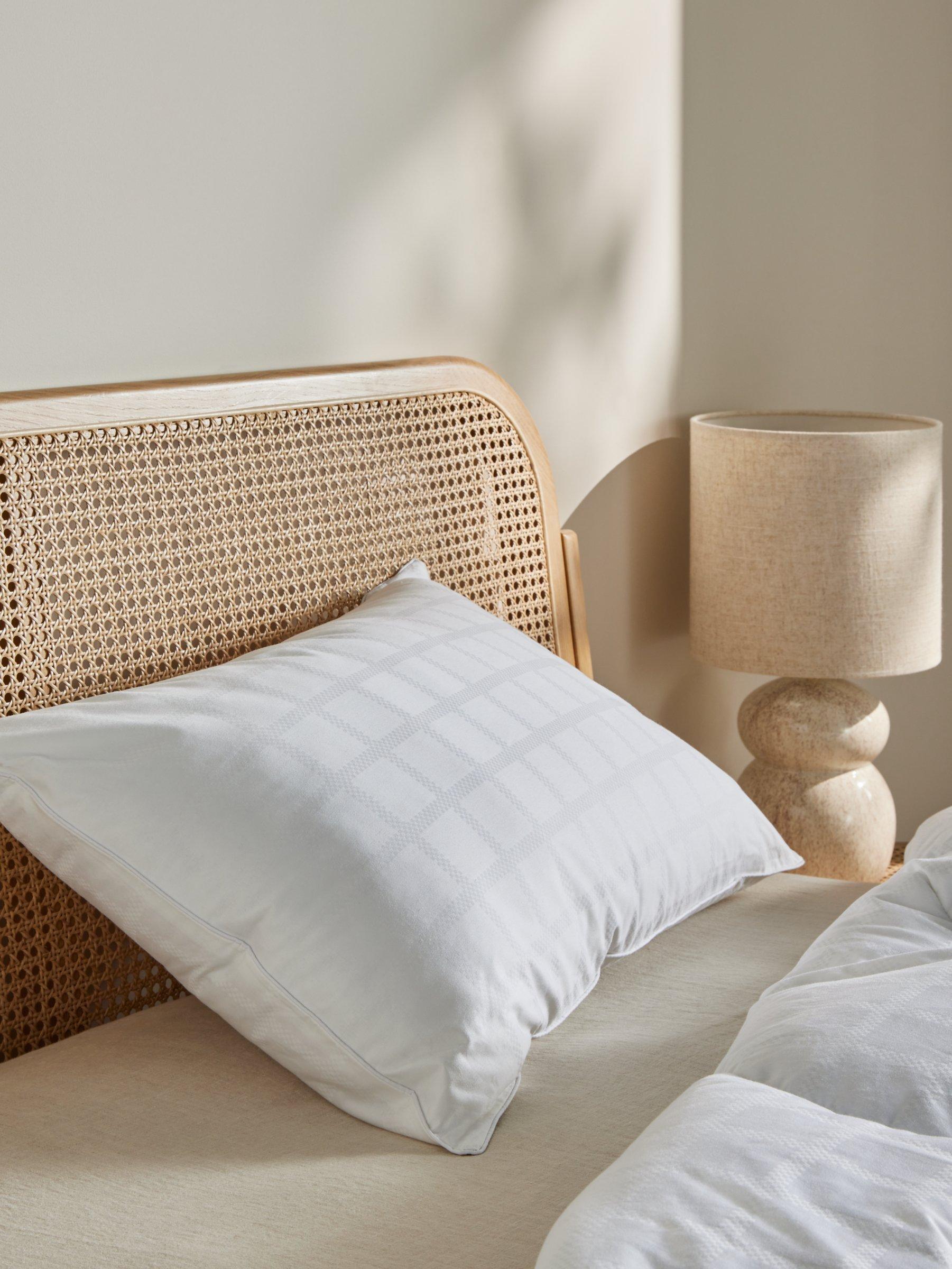 John Lewis anti-allergy standard pillow with HeiQ Allergen Tech, medium, UK version