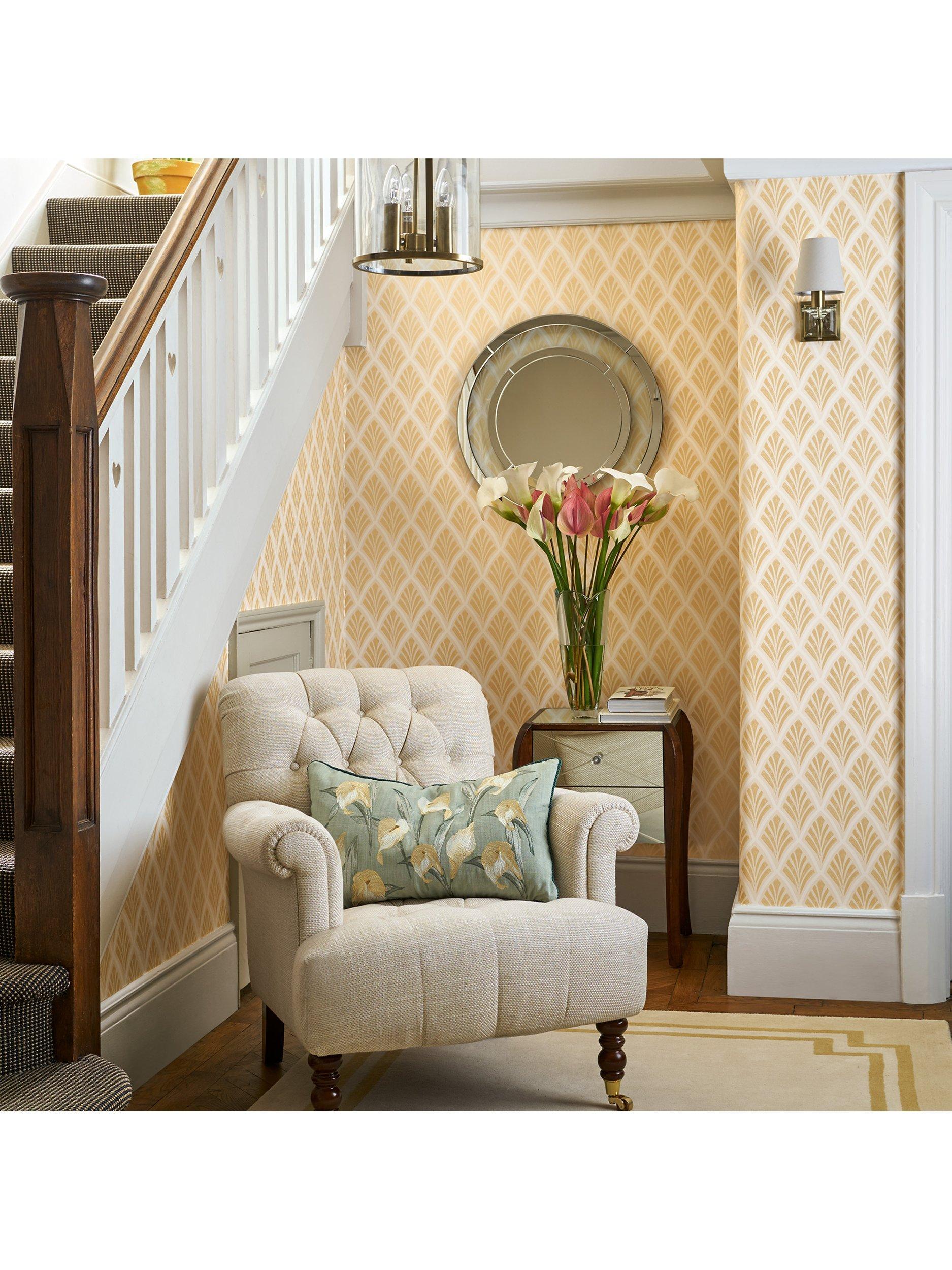 Laura Ashley Florin wallpaper, UK version