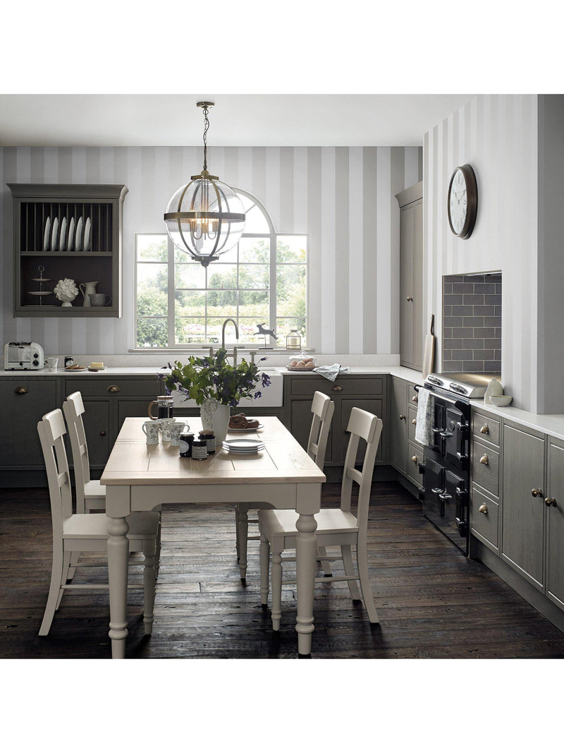 Laura Ashley Lille wallpaper, UK version