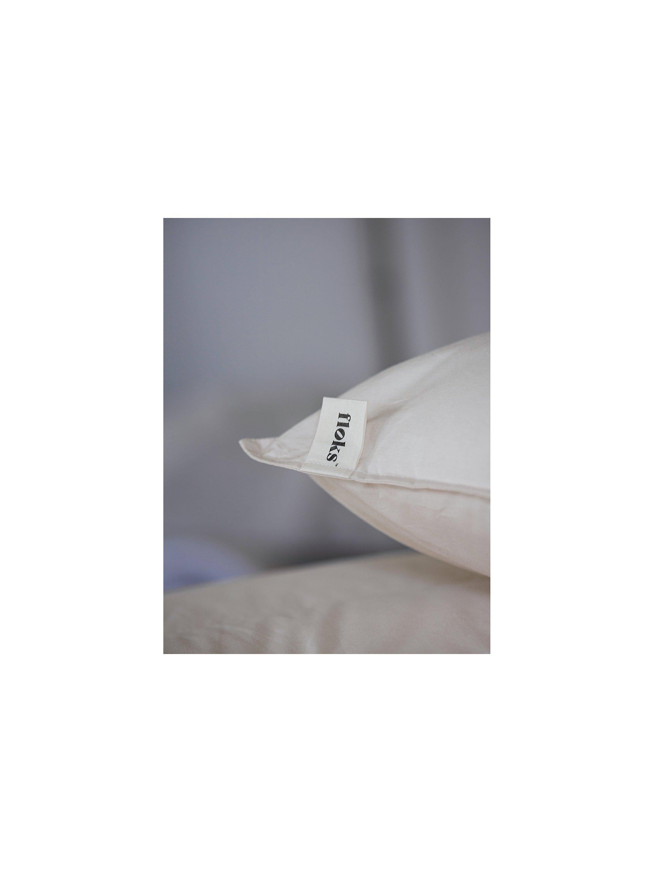 Floks luxury soft British wool pillow - British product