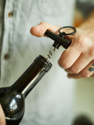 Gentlemen's Hardware Nøkkelring Korketrekker og Flaskeåpner