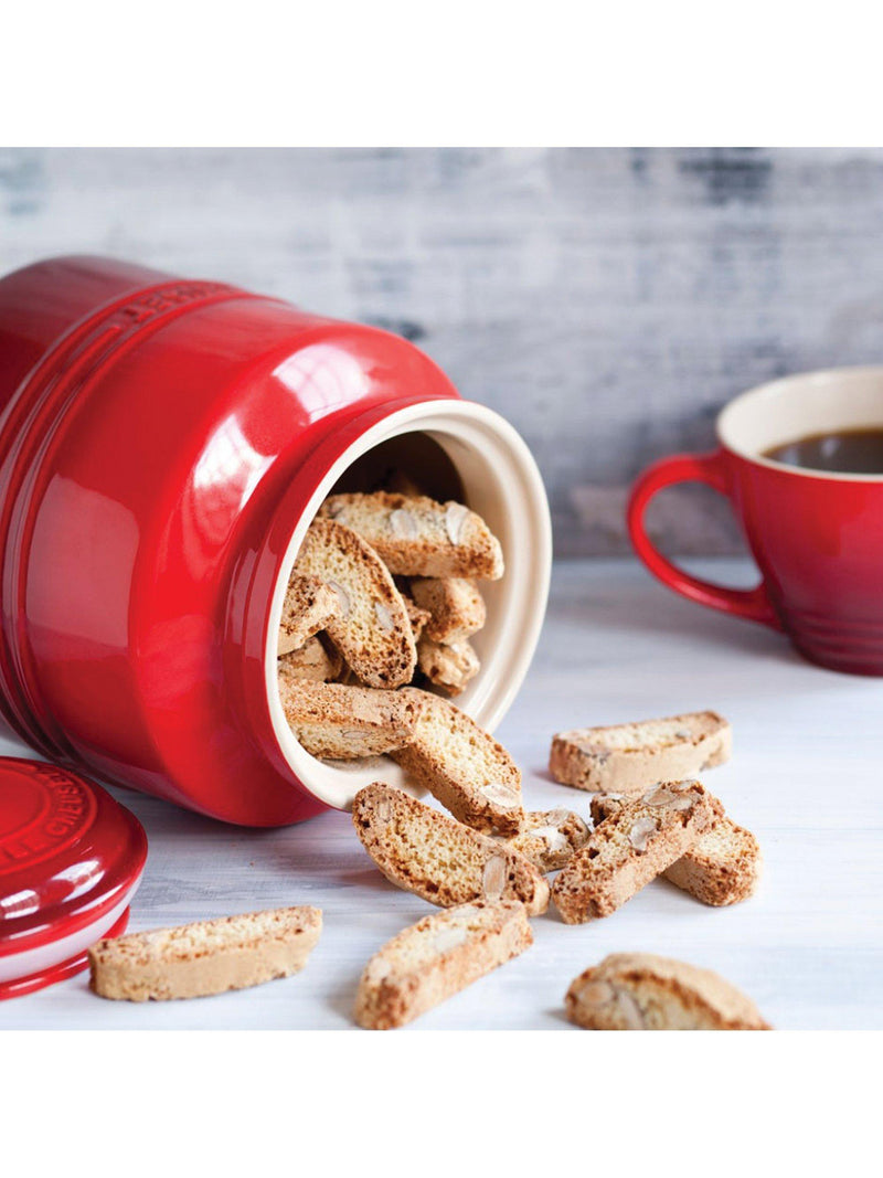Le Creuset stoneware biscuit jar 2.4L, UK version