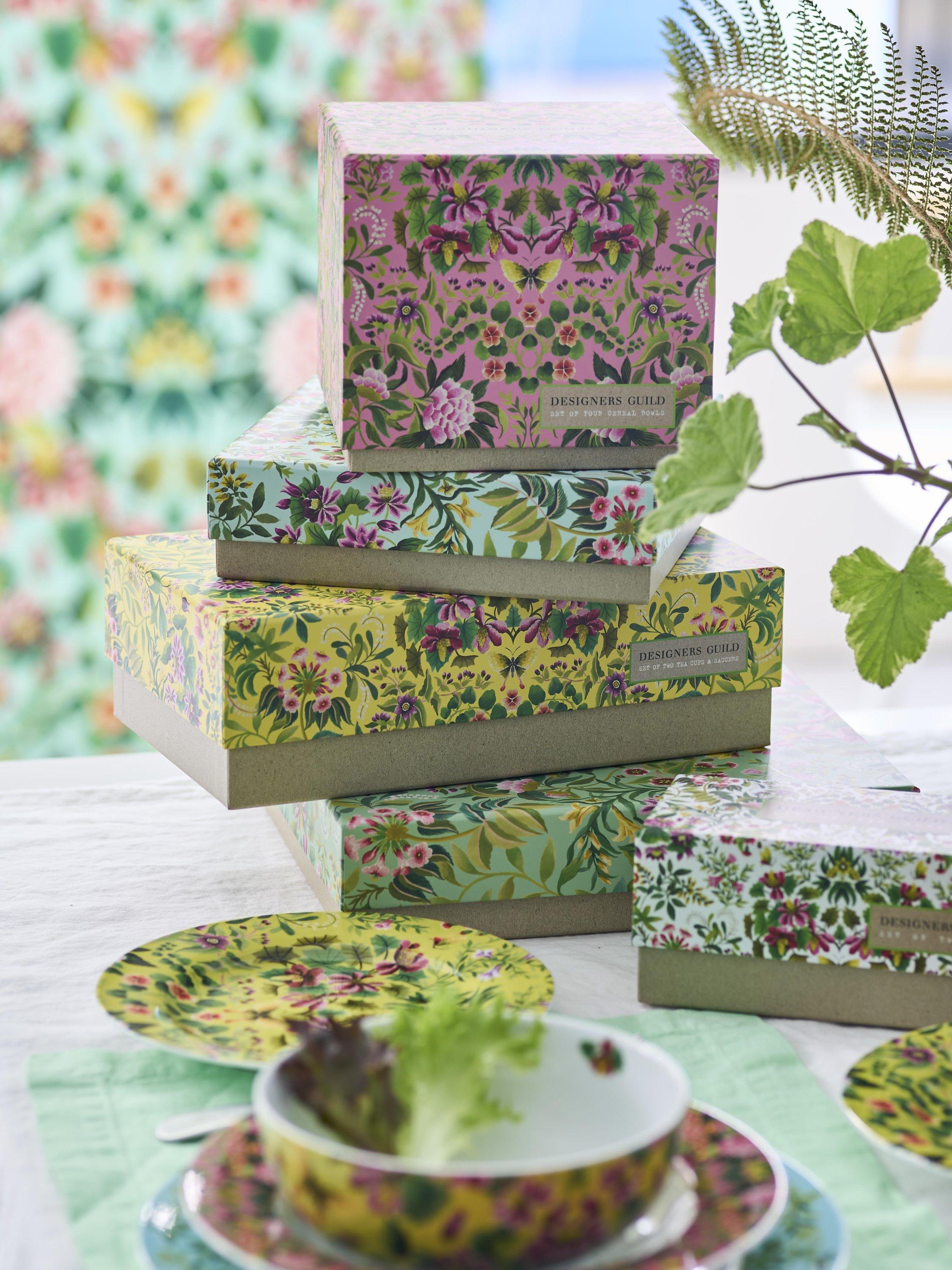 Designers Guild Ikebana porcelain dinner plates set of 4, 27cm, multi floral patterns - British product