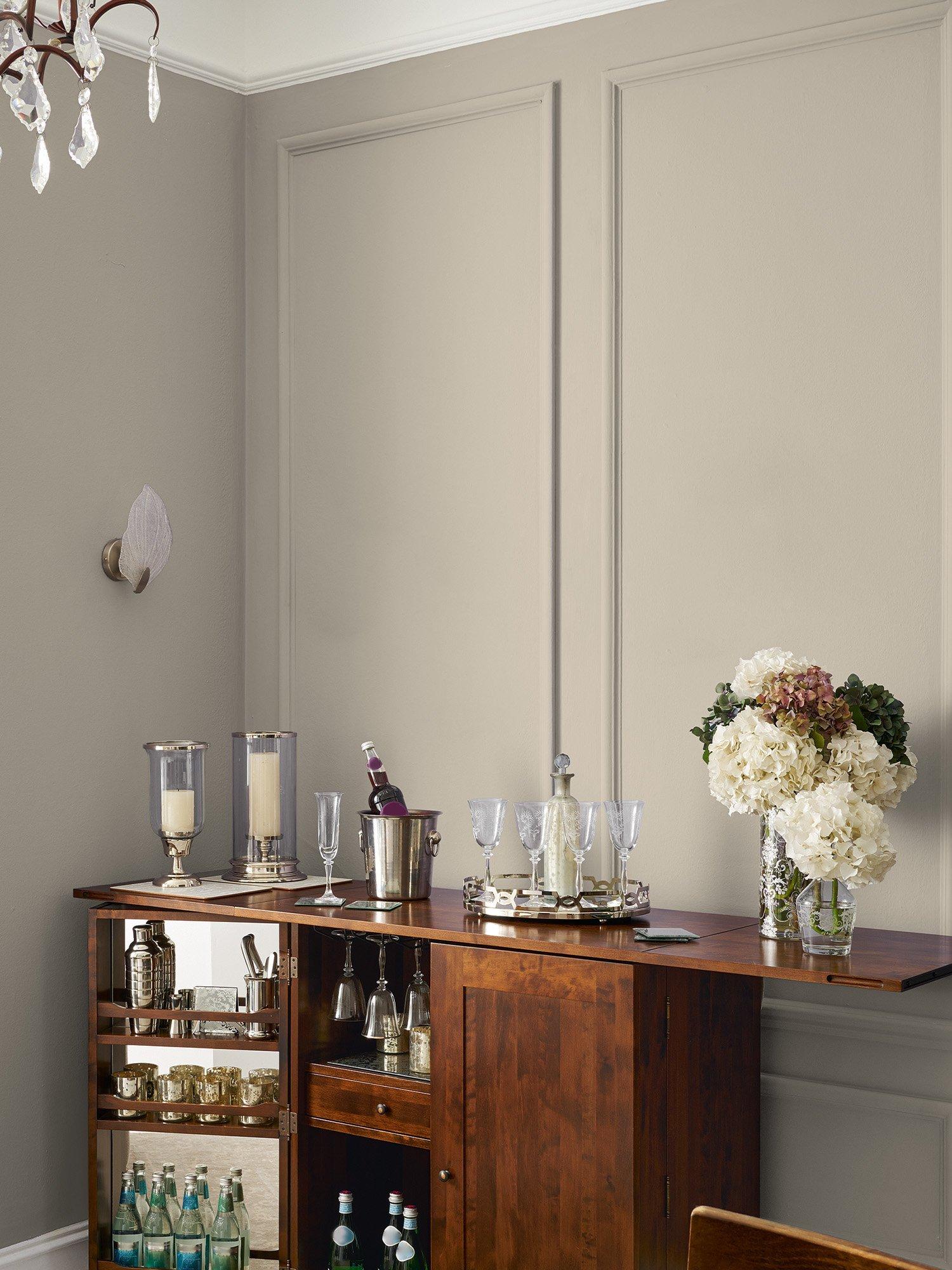 Laura Ashley eggshell emulsion paint Naturals 750ml, UK version