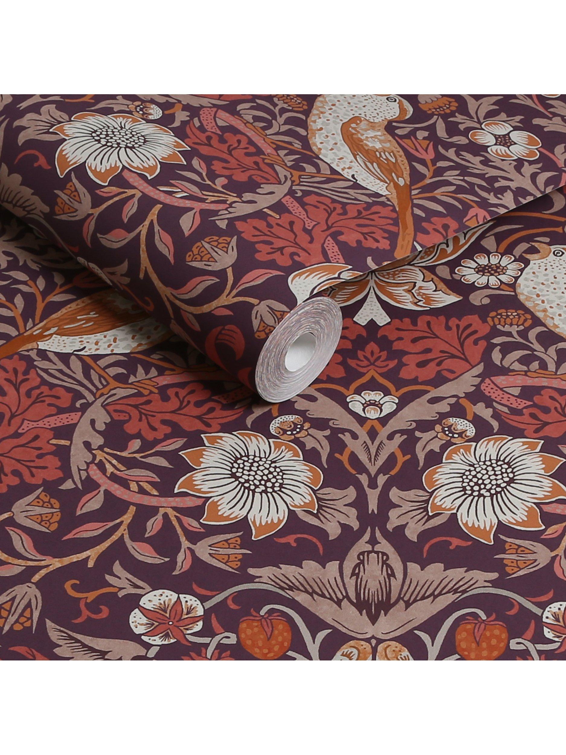 William Morris Strawberry Thief wallpaper (British brand)