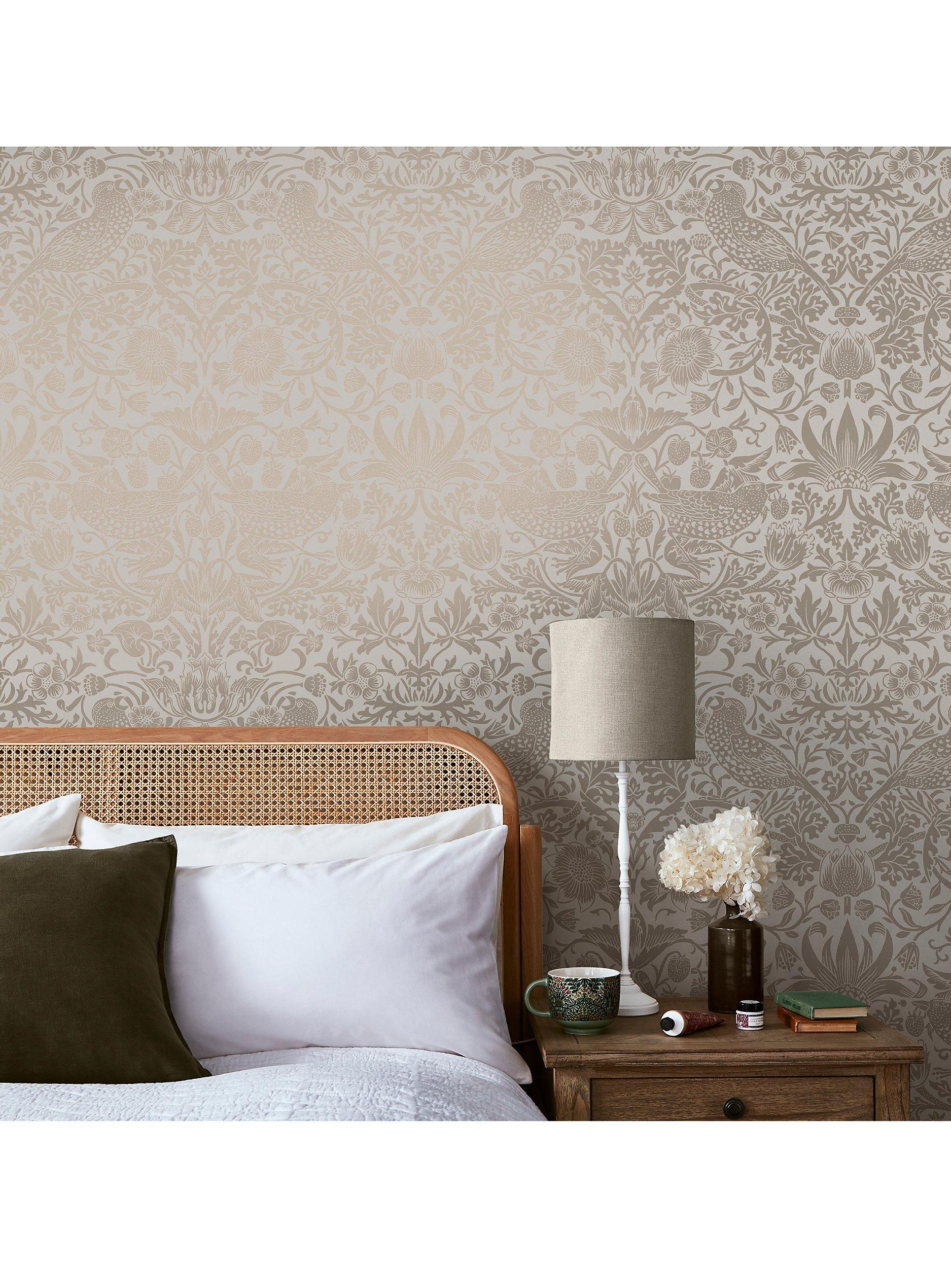 William Morris At Home Strawberry Thief Fibrous Wallpaper