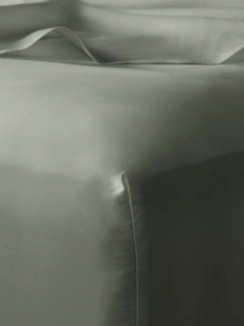 Bedfolk Luxe Cotton Standard Fitted Sheets