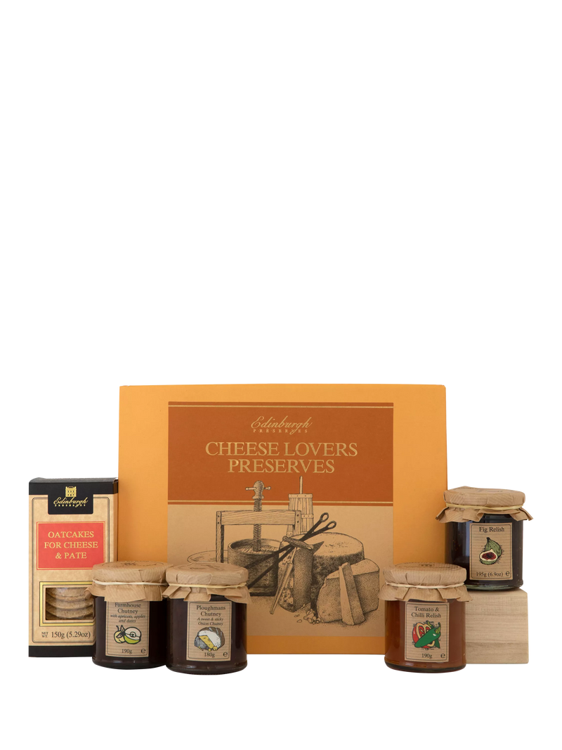 Edinburgh Preserves cheese lovers set with chutneys and oatcakes, 905g - British product