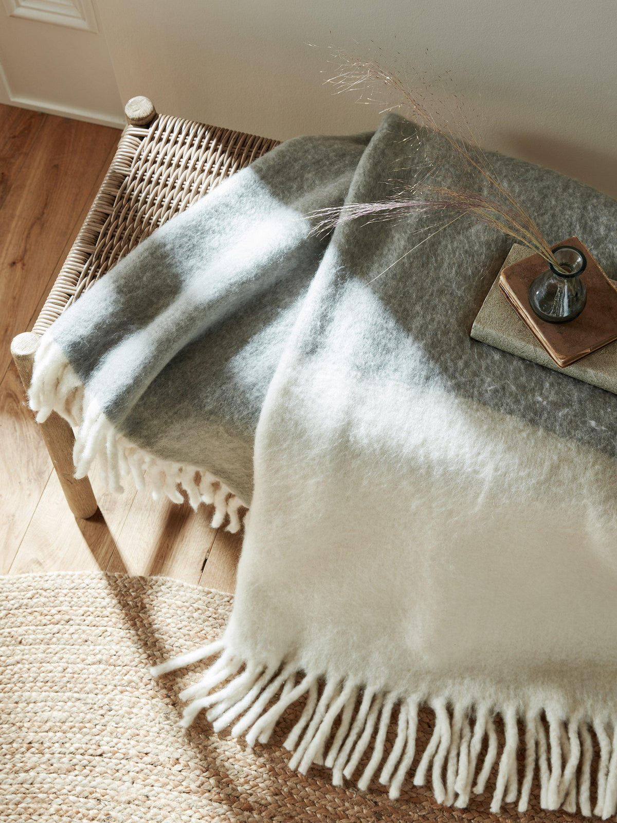 Soft Woollen Blend Throw with Chunky Tassels in Steel