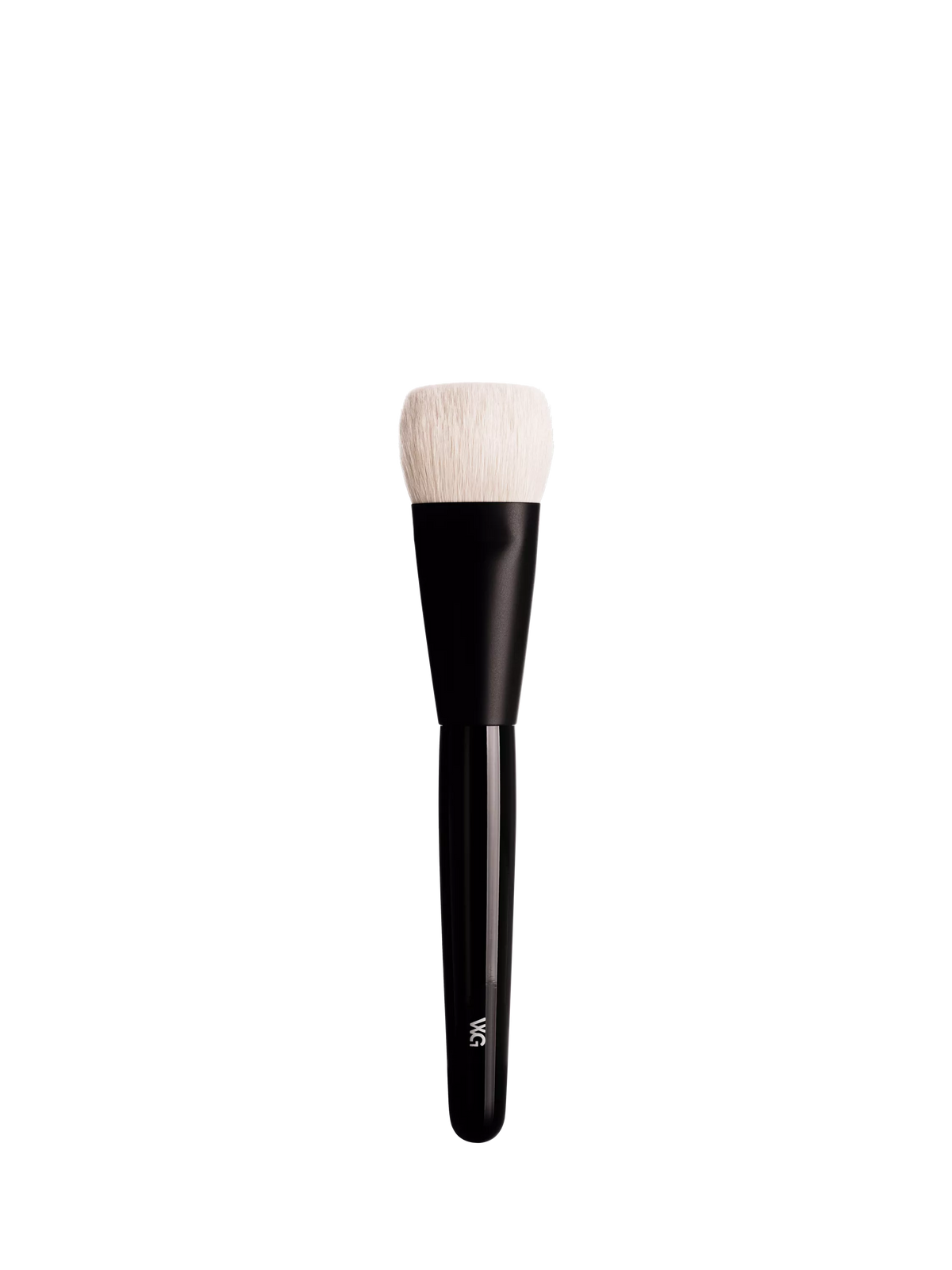 Wayne Goss F4 foundation brush with natural goat hair bristles (British brand)