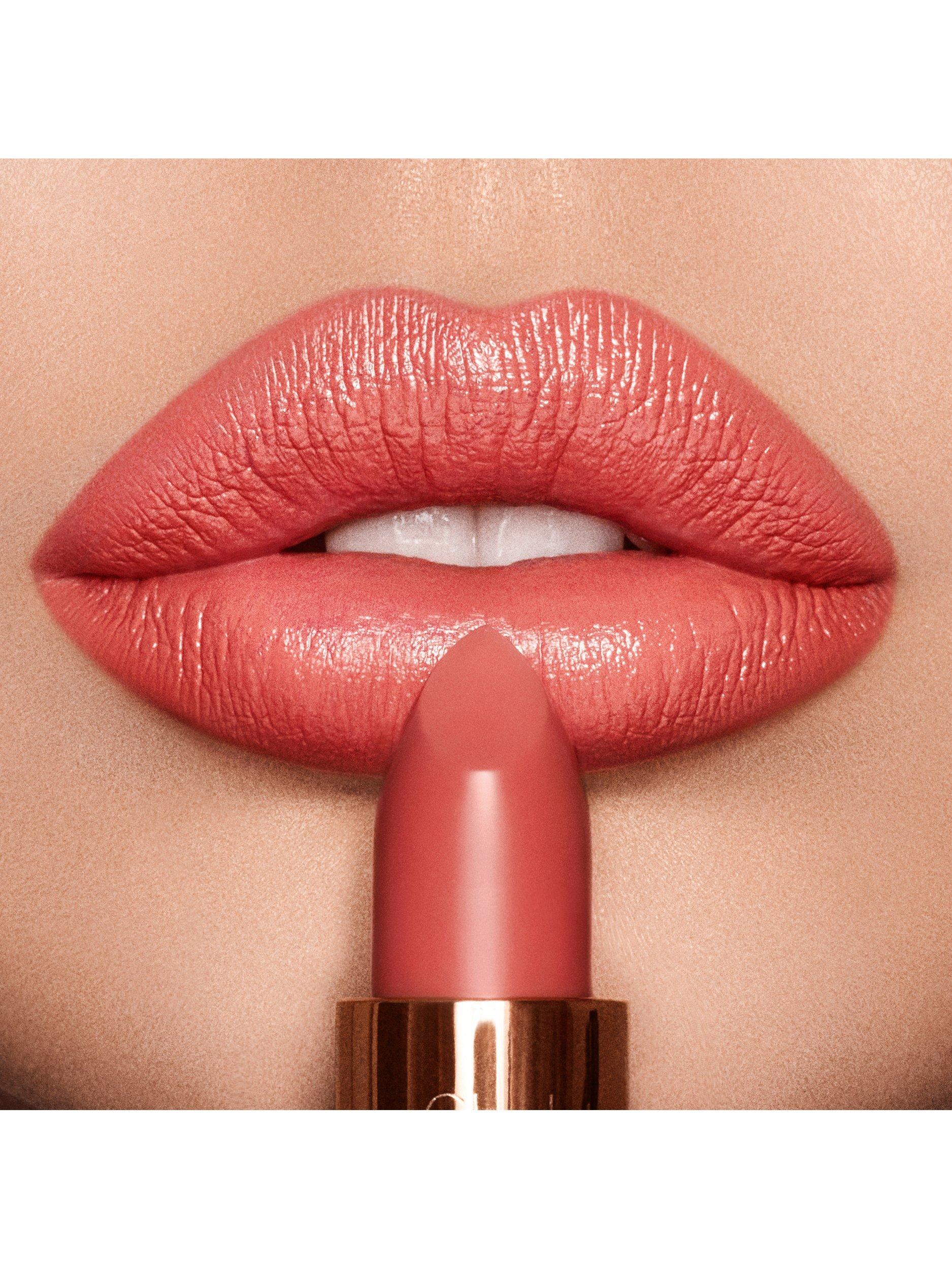 Charlotte Tilbury lipstick Coral Kiss - British product