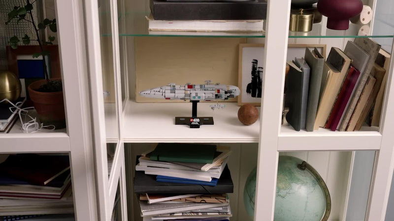 LEGO Star Wars Home One Starcruiser model kit, UK version
