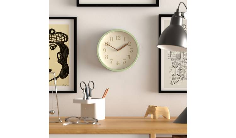 Jones Clocks green analogue wall clock 20cm diameter, UK version