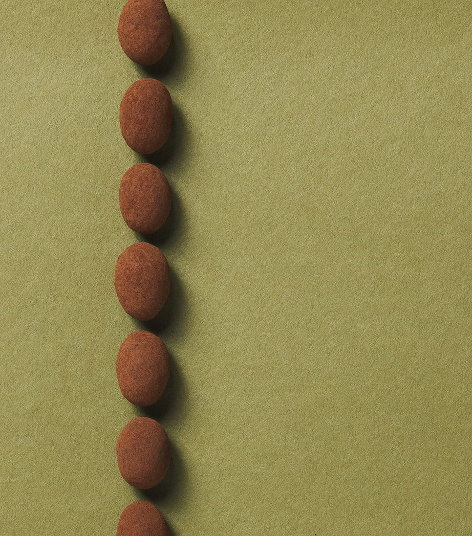 Harrods Cocoa-Dusted Pistachios (600g)