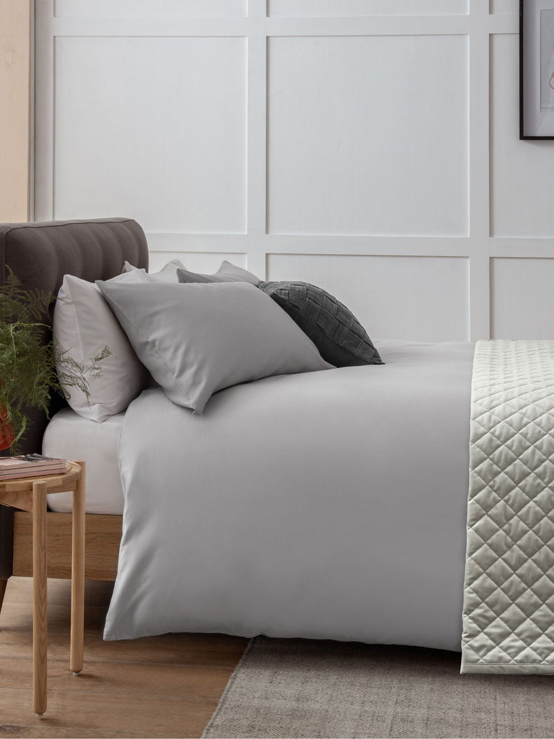 Silver Grey Egyptian cotton duvet cover and pillowcase set (British brand)