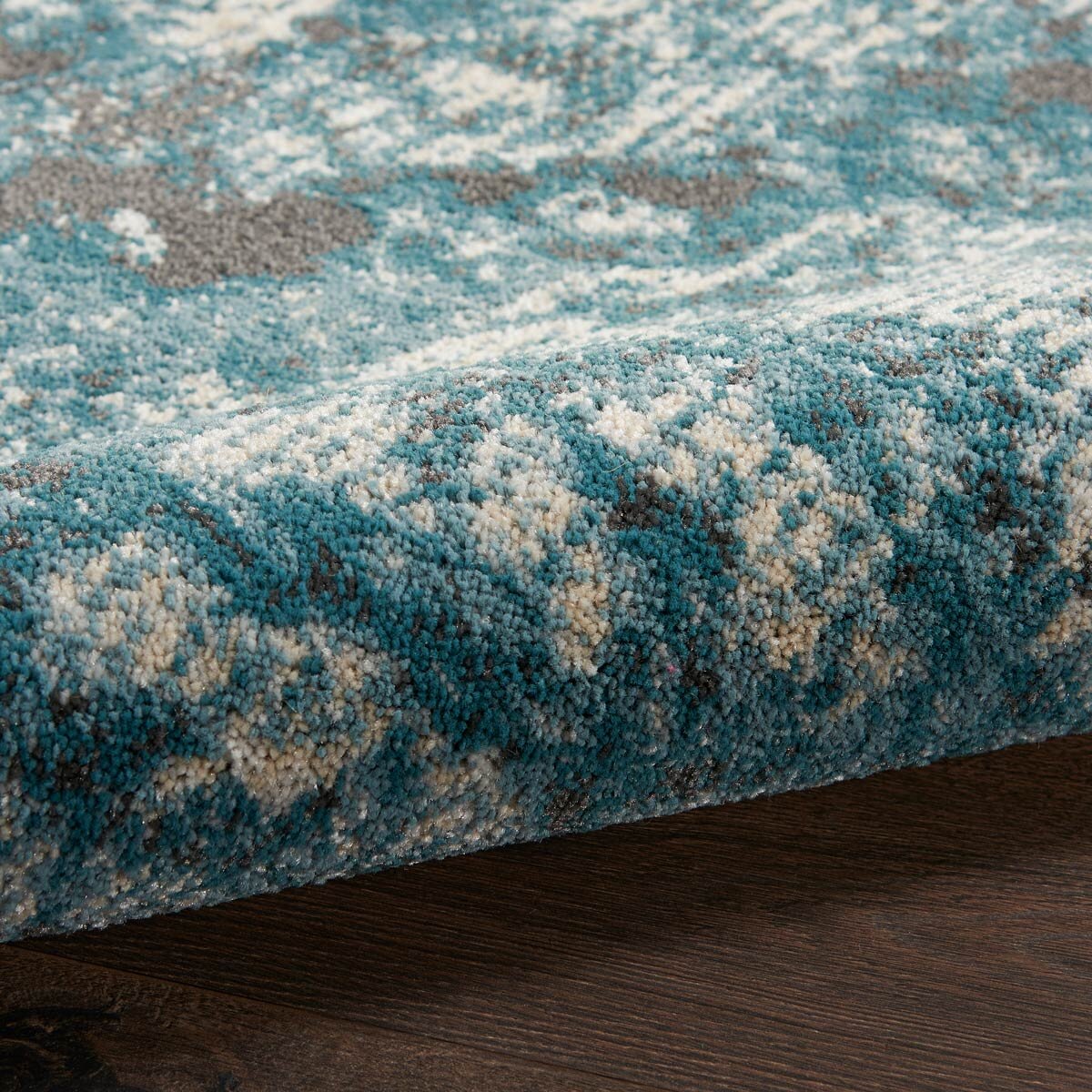 Nourison Blue Skies rug 3 Sizes, imported from the UK