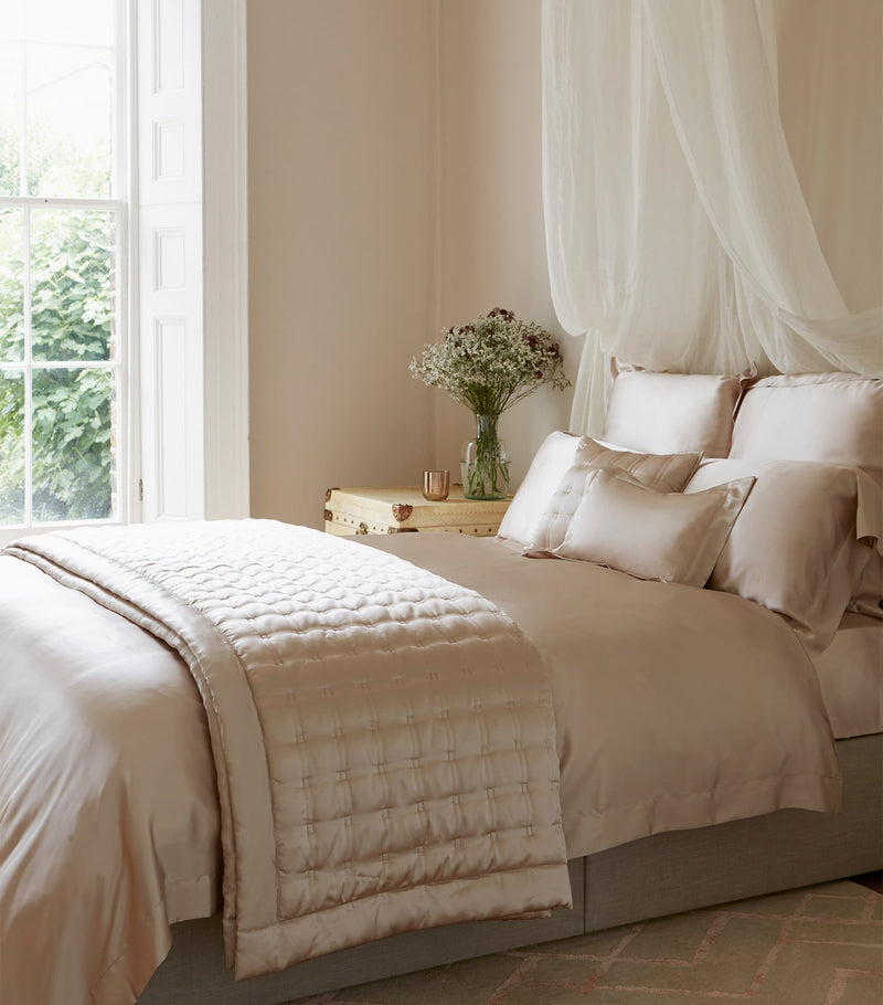 Gingerlily Silk Double Duvet Cover (200cm x 200cm)