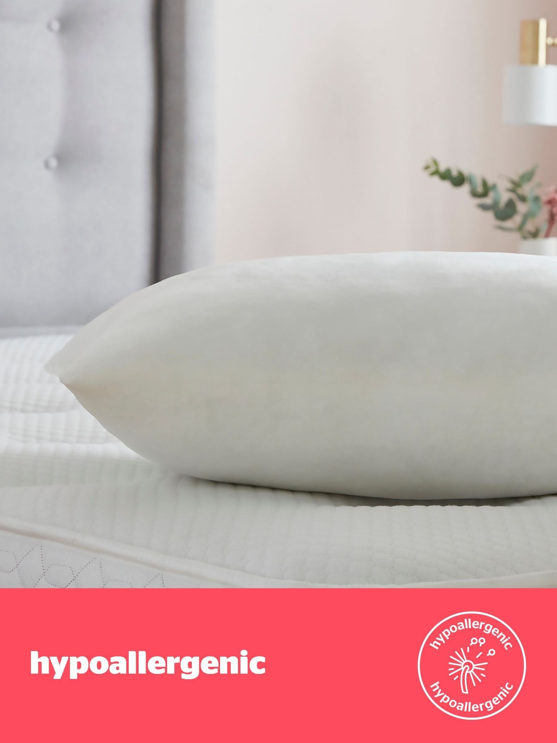 Silentnight Medium Squishy Velvet Touch Pillow (British brand)