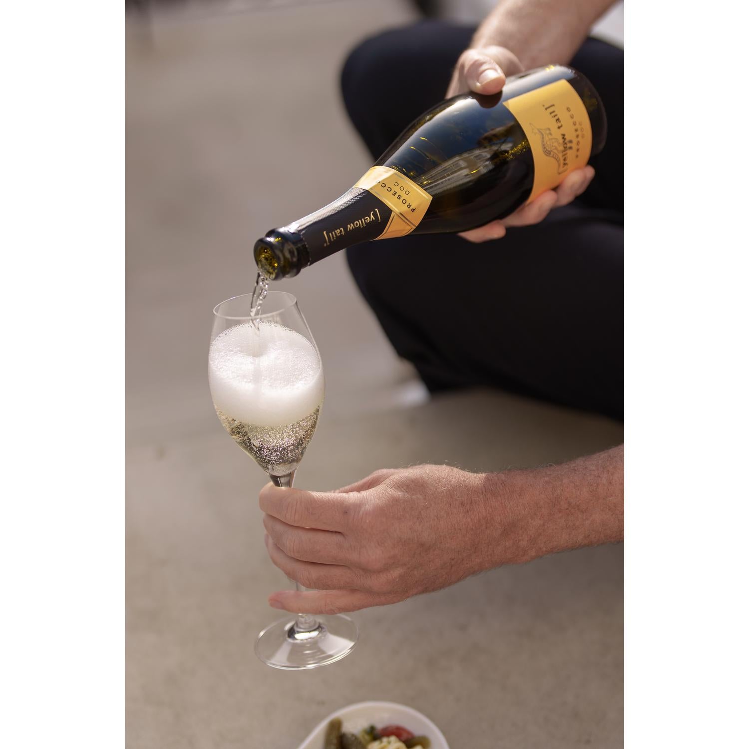 Yellow Tail Prosecco DOC Extra Dry 75cl (British brand)