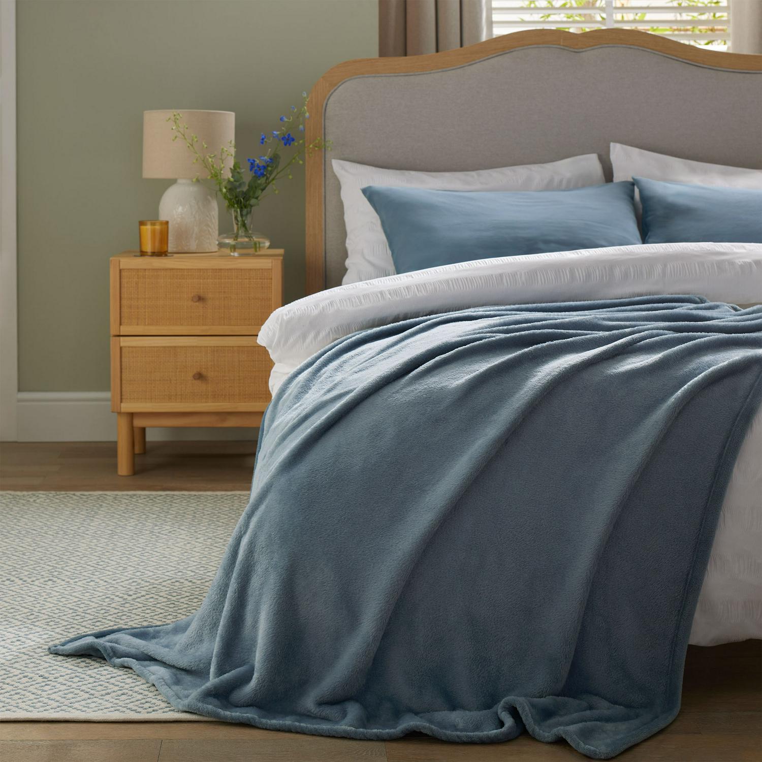 Sainsbury's Home Rustic Blue fleece throw 125 x 150cm (British brand)