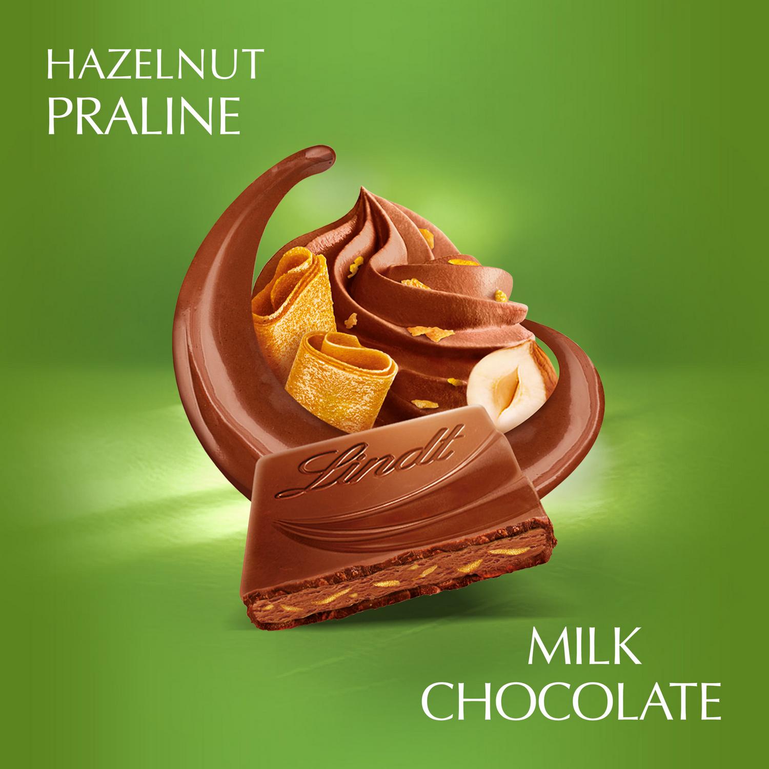 Lindt Creation Milk Hazelnut Wafer Bar 150g, UK version