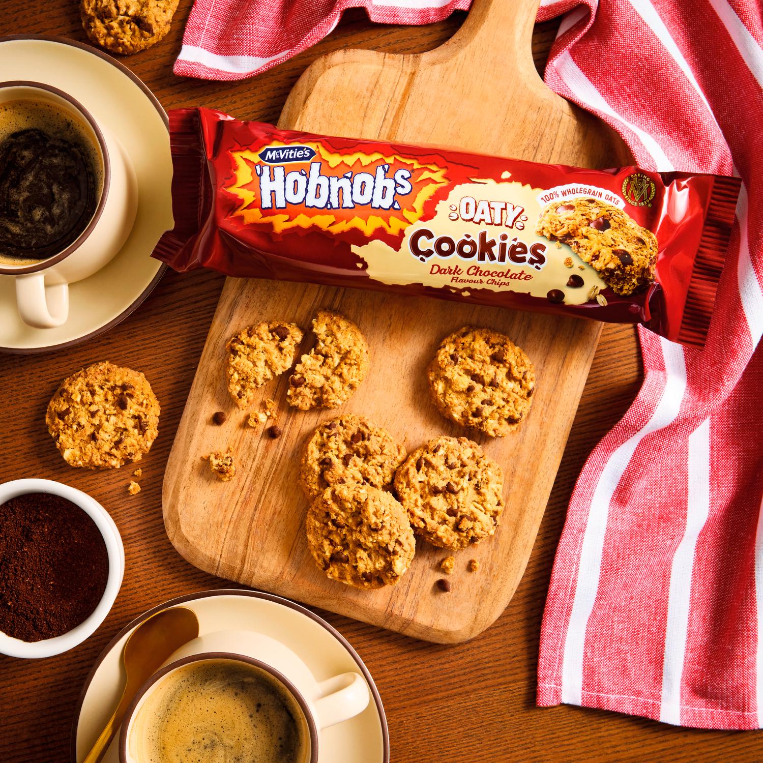 McVitie's Hobnobs dark chocolate oaty cookies 155g, imported from the UK