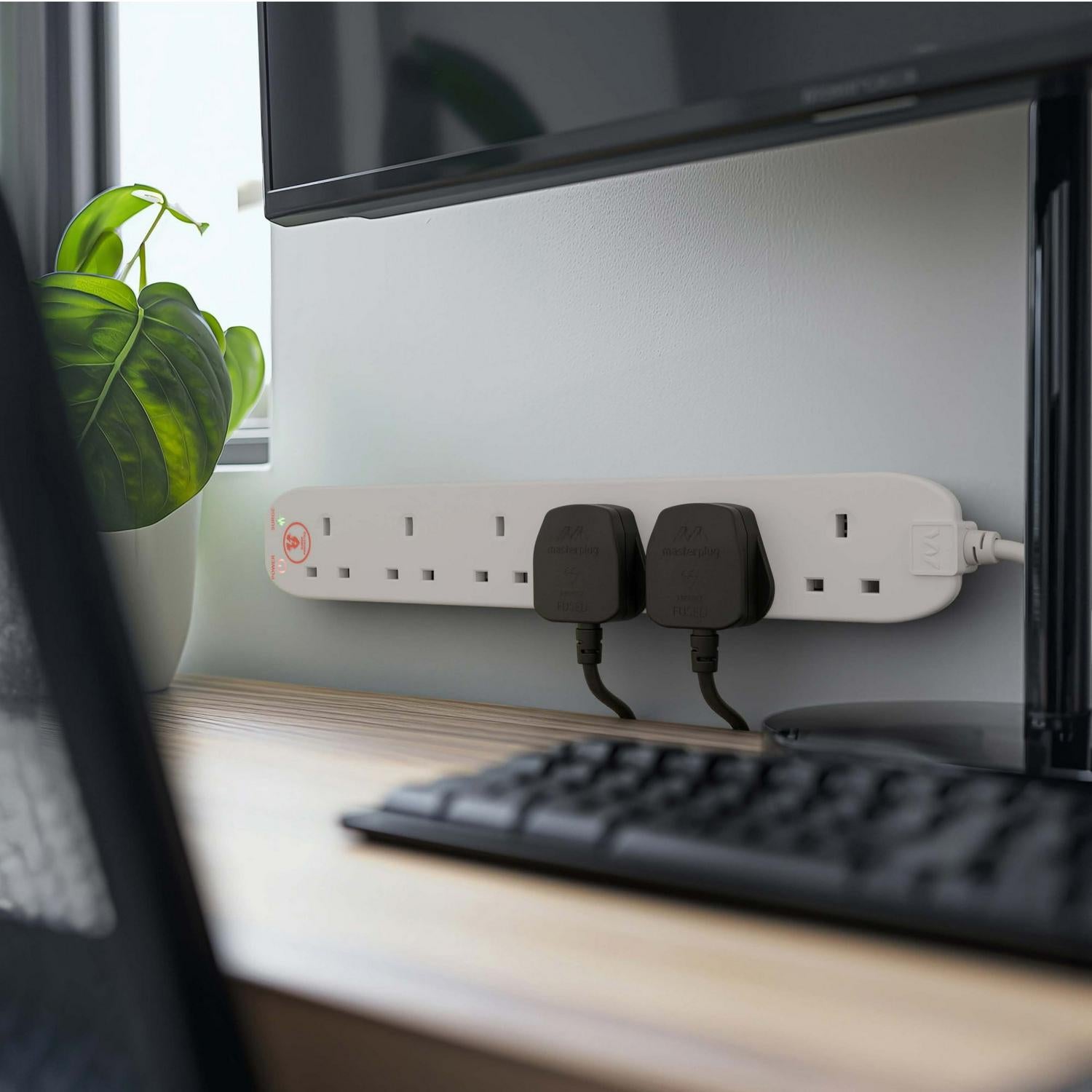 Masterplug 6 Socket Extension Surge Protected 2m, imported from the UK