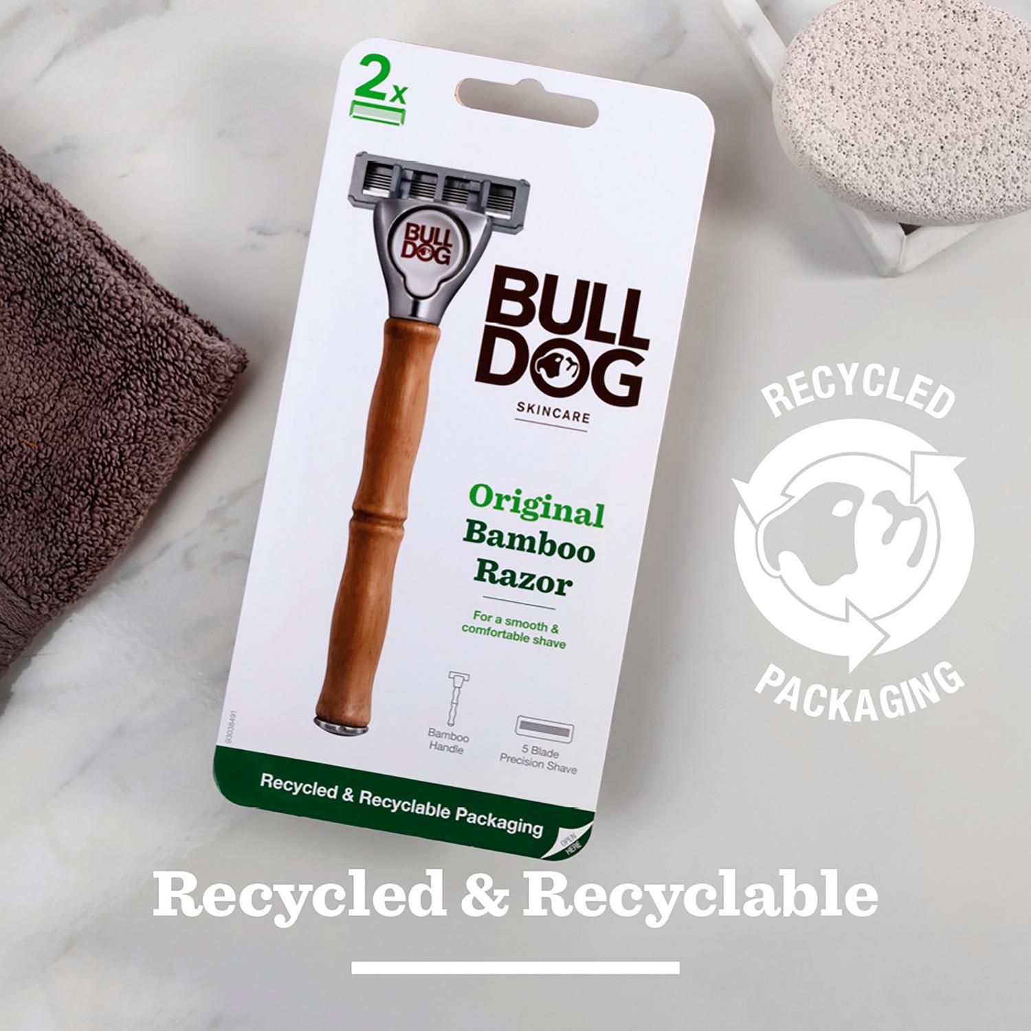 Bulldog Skincare bamboo men's razor with blade refills - British product