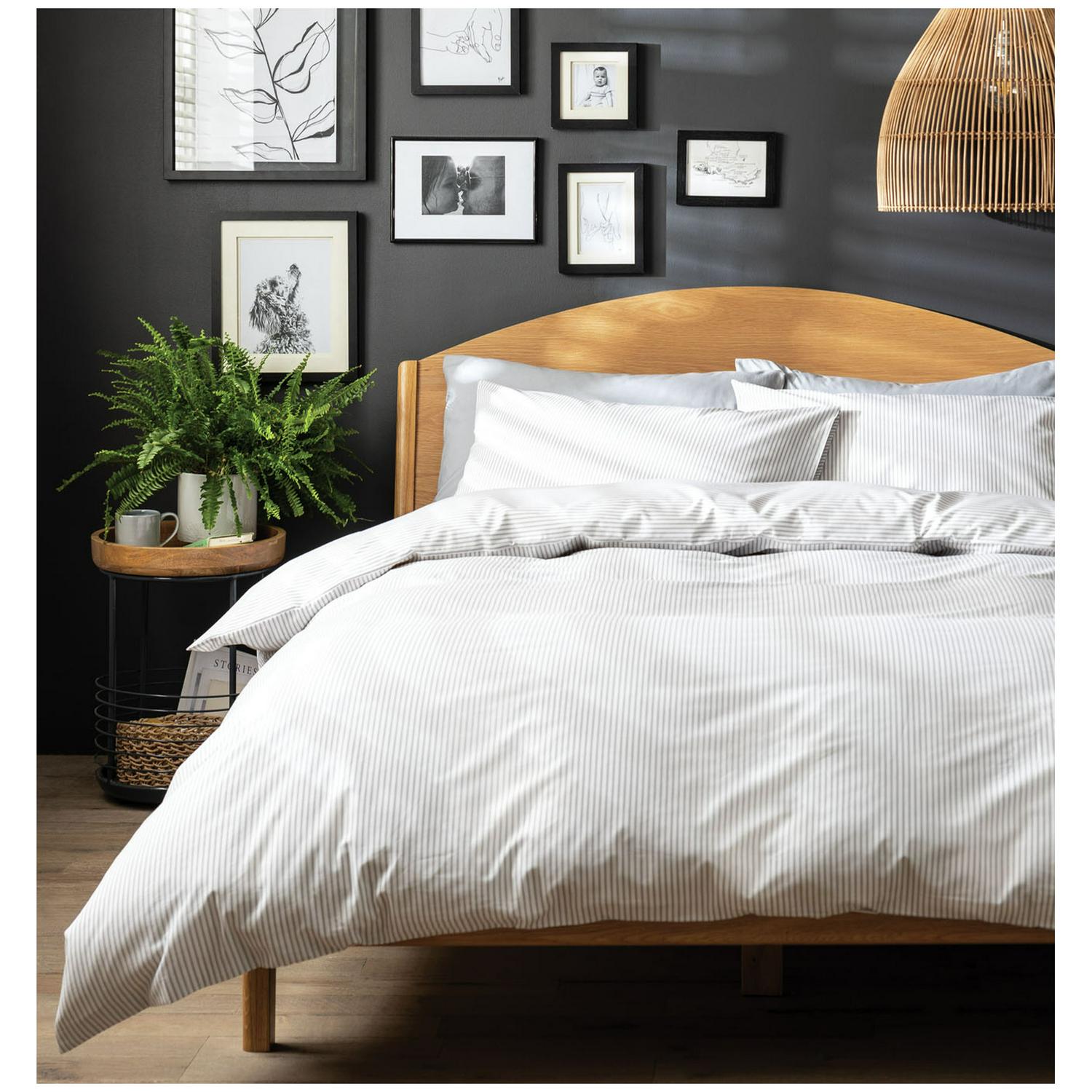Habitat stripe bedding set grey, UK version