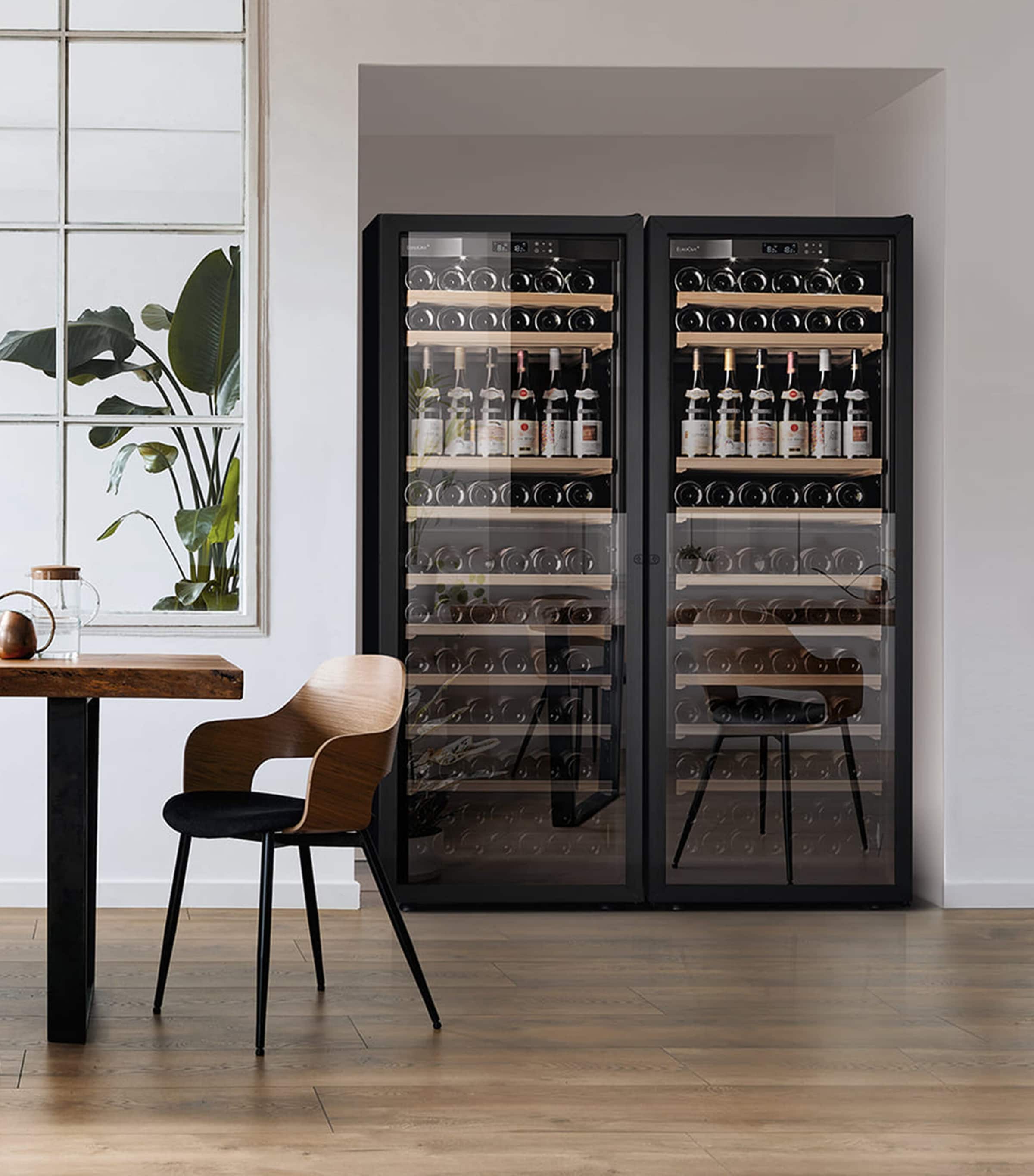 Eurocave La Première Large Single-Temperature Freestanding Wine Cabinet - British product