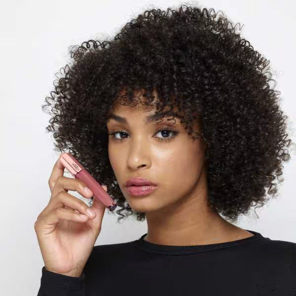 L'Oreal Paris lip gloss 404 I Assert, UK version