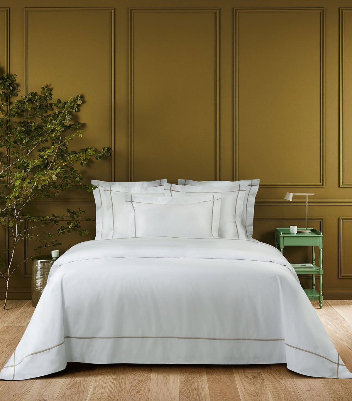 Yves Delorme Athena Pierre King Flat Sheet 270cm x 310cm (British brand)