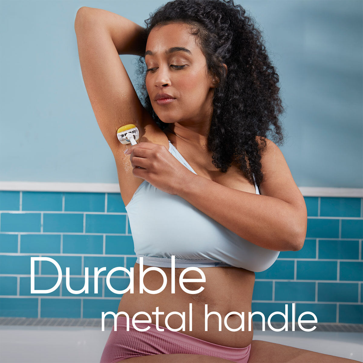 Gillette Venus Comfortglide razor with Olay bars and metal handle - British product