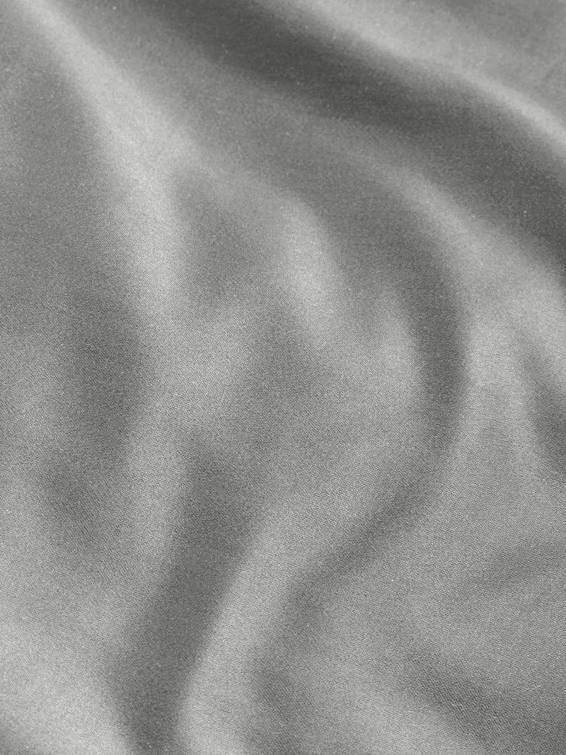 Silver grey duvet cover and pillowcase set (British brand)